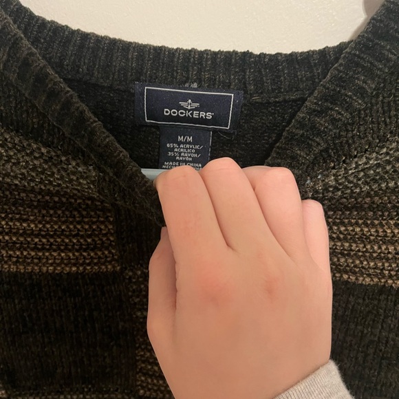 dockers sweater - Picture 2 of 3